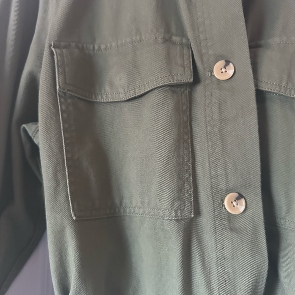 Free Assembly Women’s Olive Button Down Utility Jacket. Gently used. - Picture 11 of 14